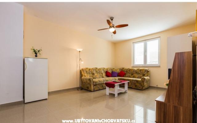 Appartements Antonela – Hébergement Biograd Croatie