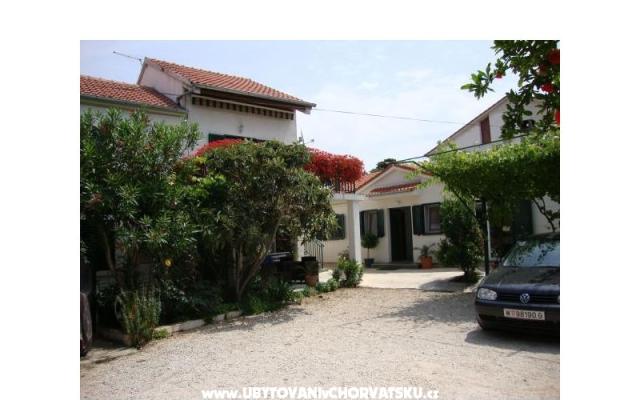 Apartmani Gabi – Hébergement Biograd Croatie