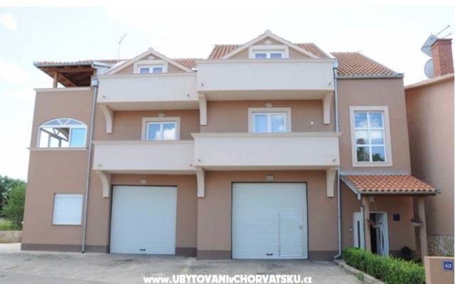 Appartements Krajnović Biograd – Hébergement Biograd Croatie