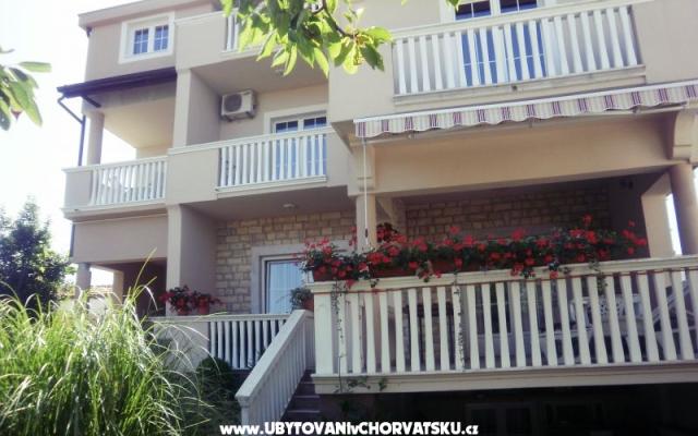 Apartmani Marina  – Hébergement Biograd Croatie