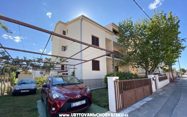 Apartmani Nikadino – Hébergement Biograd Croatie