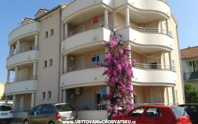 Villa Angie – Hébergement Biograd Croatie