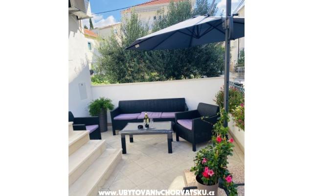 Appartements Mande – Hébergement Dugi Rat Croatie