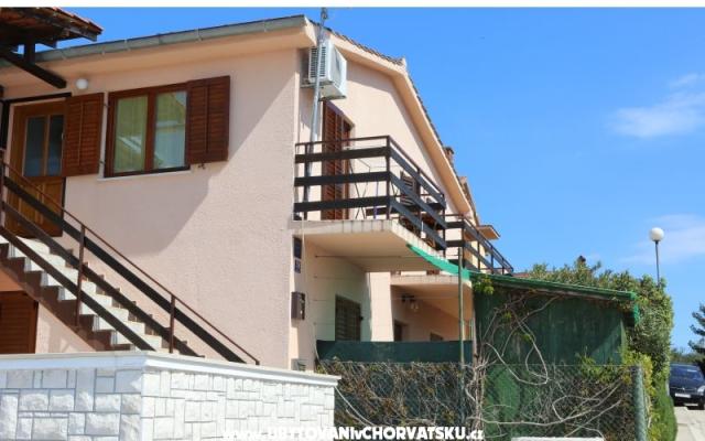 Appartement Dona – Hébergement Fazana Croatie