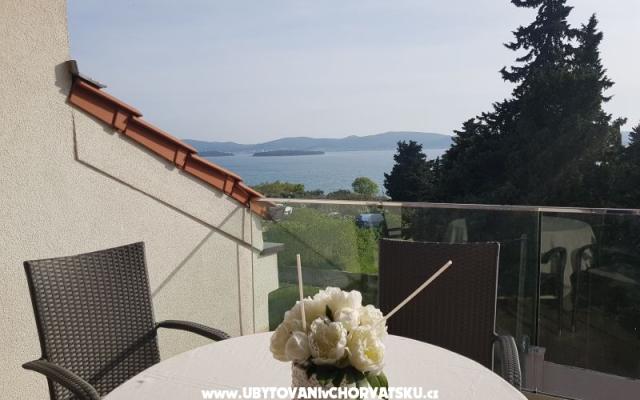 Appartements Burazin – Hébergement Sv. Filip i Jakov Croatie