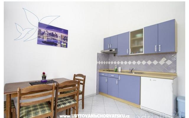 Appartements Danijela 1 – Hébergement Sv. Filip i Jakov Croatie
