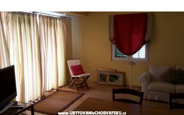 Appartements Mira – Hébergement Sv. Filip i Jakov Croatie