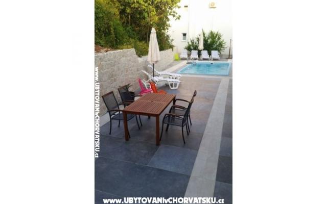 Apartmani Kalaba II – Hébergement Gradac – Podaca Croatie