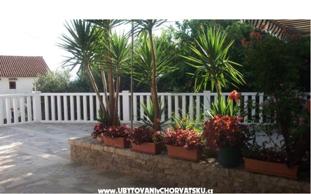 Appartements Nada – Hébergement île Hvar Croatie