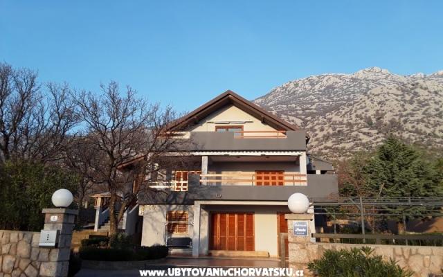 Apartmani Paola – Hébergement Karlobag Croatie