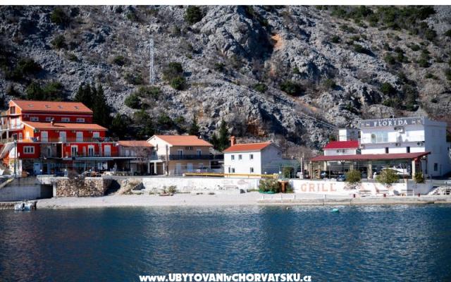 Appartements Nil – Hébergement Karlobag Croatie