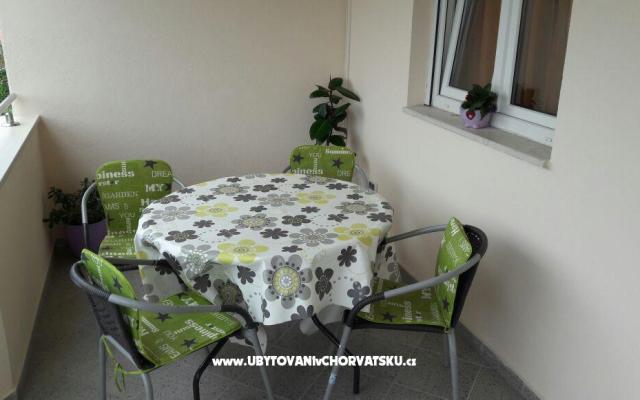 Apartman Kate – Hébergement Kastela Croatie