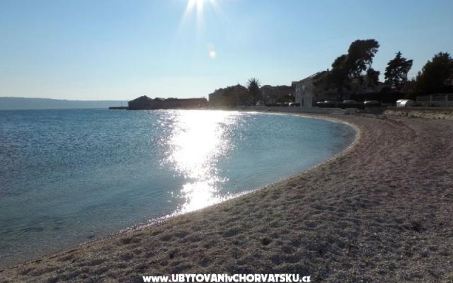 Appartement Lucija – Hébergement Kastela Croatie