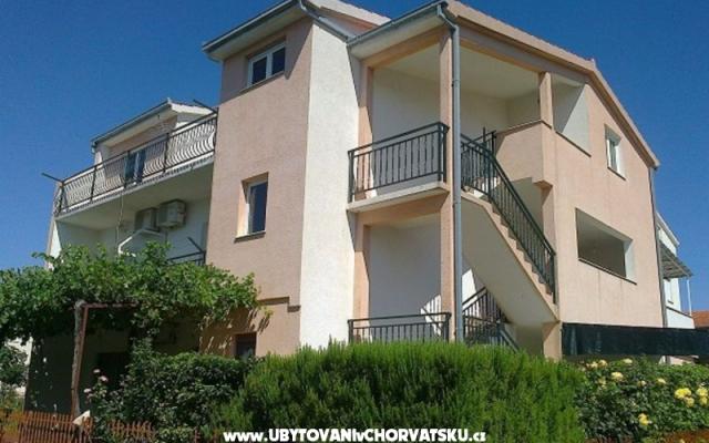 Appartement Natalija – Hébergement Kastela Croatie