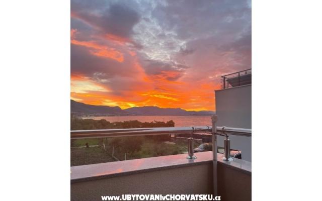 Appartement Perić – Hébergement Kastela Croatie