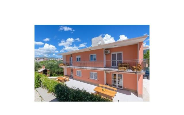 Apartments Seaside – Hébergement Kastela Croatie