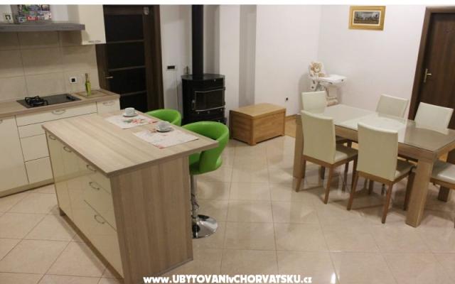 Apartments Timeout – Hébergement Kastela Croatie