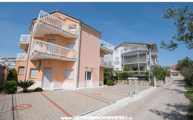 Villa Diva Appartements – Hébergement Kastela Croatie