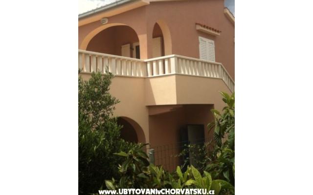 Apartman Cristian Sevid – Hébergement Marina - Trogir Croatie