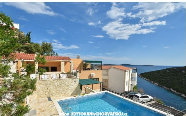 Villa Meri – Hébergement Marina - Trogir Croatie