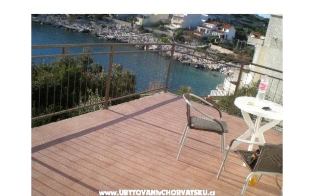 Maison de vacances Taraš – Hébergement Marina - Trogir Croatie