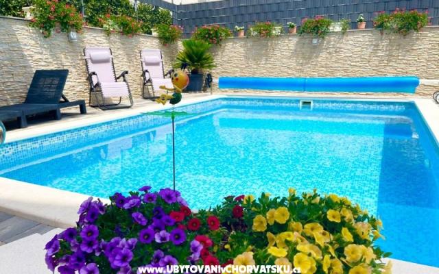 Villa Isabella – Hébergement Marina – Trogir Croatie