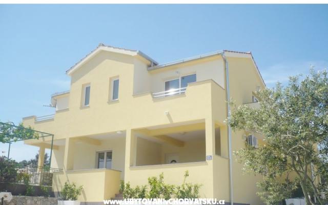 Appartements Ivana – Hébergement Marina - Trogir Croatie