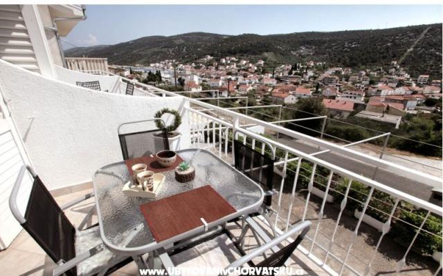Appartements Knežević – Hébergement Marina - Trogir Croatie