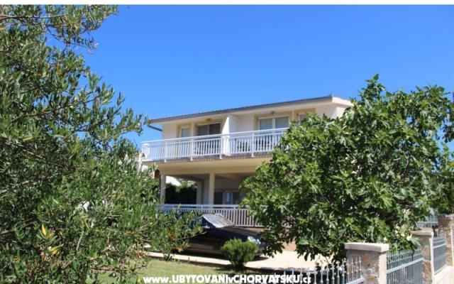 Appartements Vila  – Hébergement Marina - Trogir Croatie