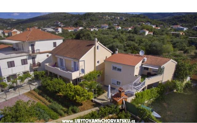 Appartements Kuvek – Hébergement Marina - Trogir Croatie