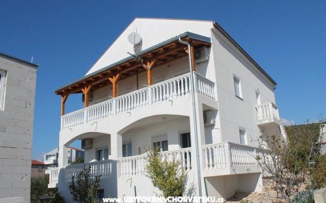Apartmani Maričić Maslenica – Hébergement Maslenica Croatie