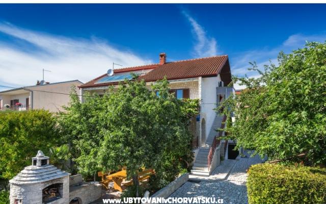 Maison Diana – Hébergement Medulin Croatie