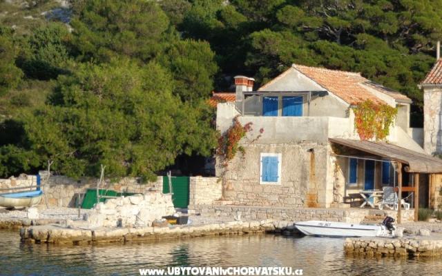 Lavsa Tri sestrice – Hébergement île Murter Croatie