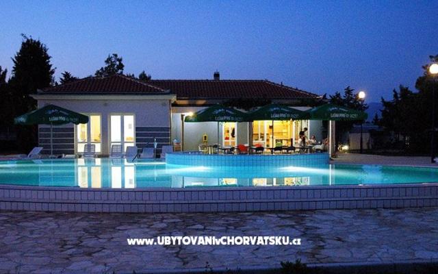 Appartements Mobile Homes Peroš – Hébergement Nin - Zadar Croatie