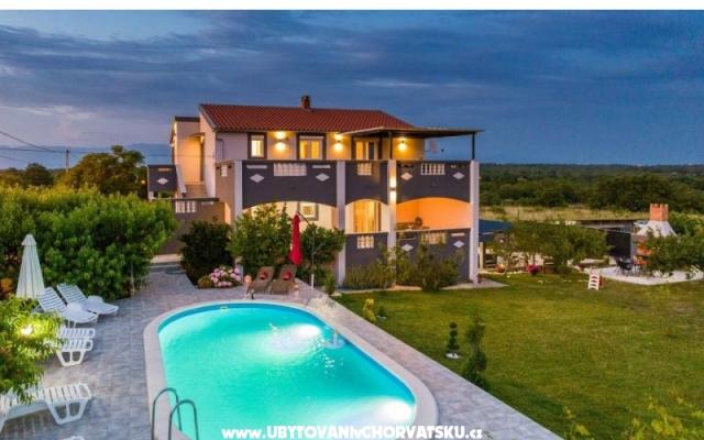 Villa Noemi – Hébergement Nin - Zadar Croatie