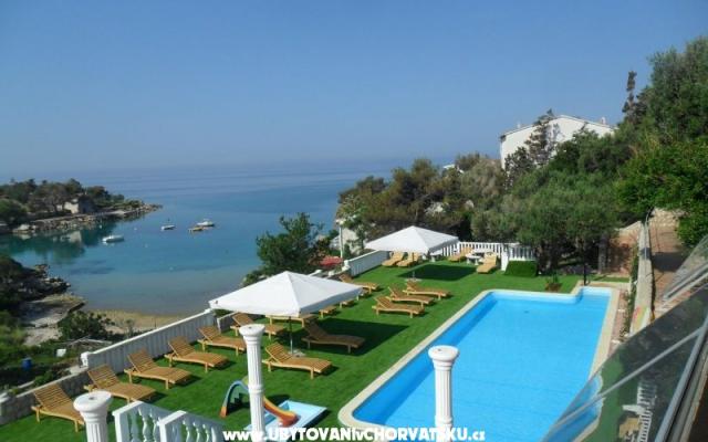 Macadams apartmani i restoran – Hébergement Novalja - Pag Croatie