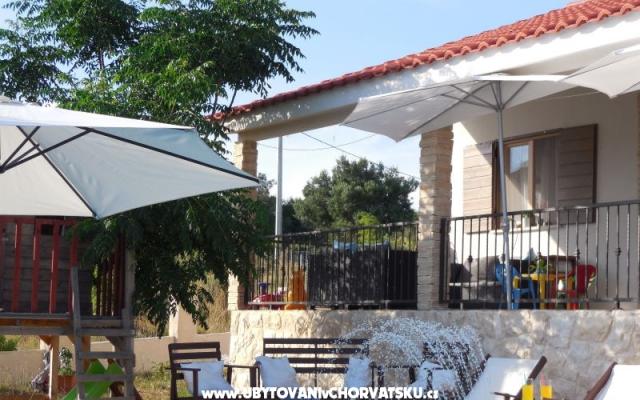 Maison za odmor "Arwen" – Hébergement Novalja - Pag Croatie