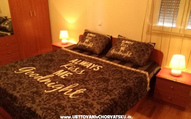 Appartements Jelena – Hébergement Omis Croatie