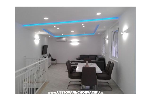 Apartman Nevena 2 – Hébergement Omis Croatie