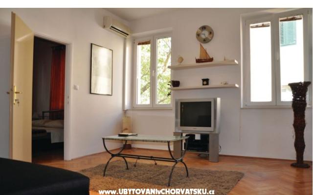 Appartements Fošal – Hébergement Omis Croatie