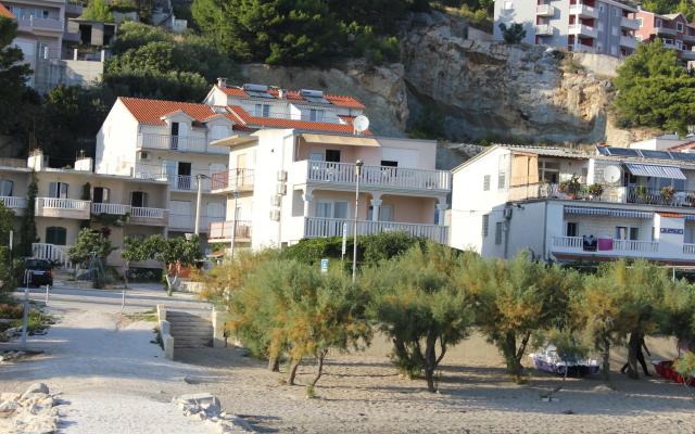 Appartements Mouse – Hébergement Omis Croatie