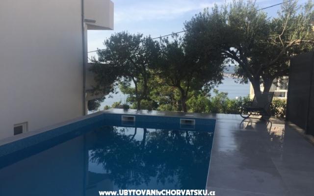 Appartements Milka i Jozo – Hébergement Omis Croatie