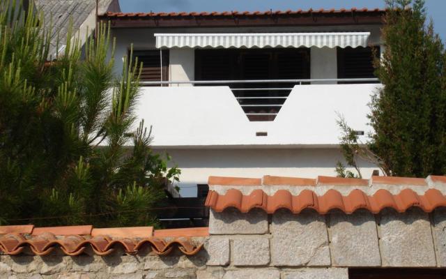 Renovated old house near sea in Pag – Hébergement île Pag Croatie