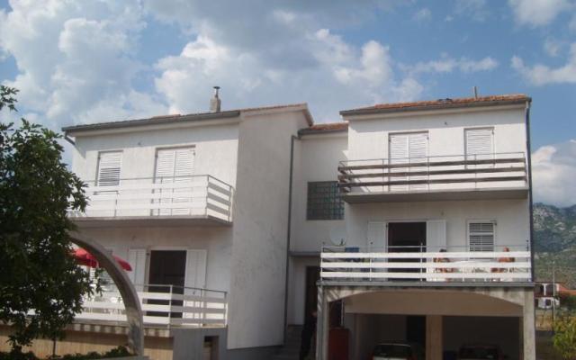 Appartements Barun – Hébergement Starigrad Paklenica Croatie