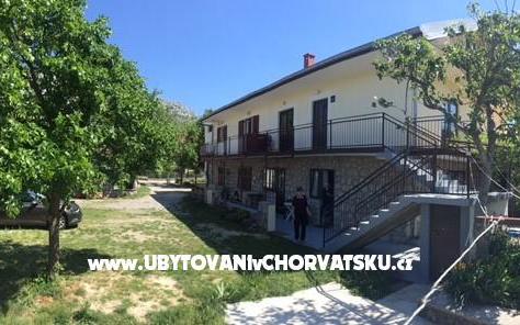 Apartmani BILI – Hébergement Starigrad Paklenica Croatie
