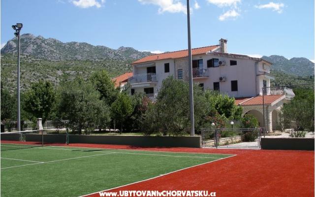 Apartments Villa Nina – Hébergement Starigrad Paklenica Croatie