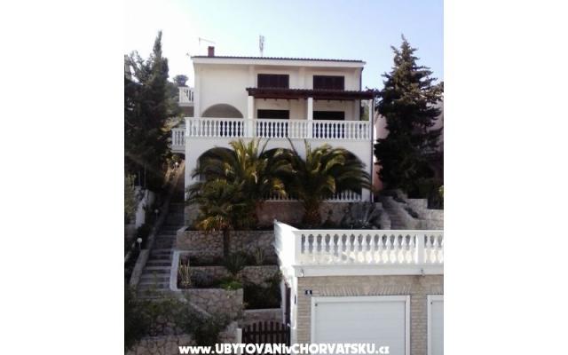 Appartements Fijan – Hébergement Pakostane Croatie