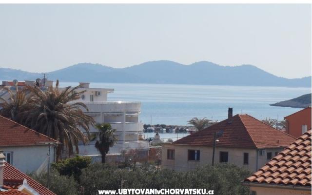 Pension Lanterna – Hébergement Pakostane Croatie