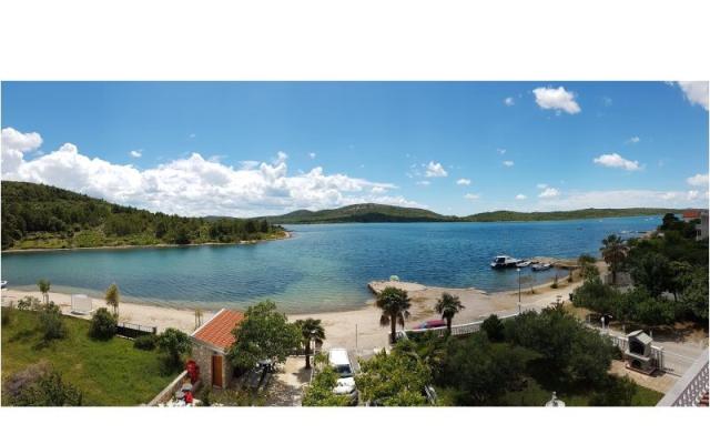 Apartmani Nada – Hébergement Pirovac Croatie
