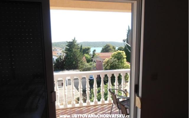 Appartements More – Hébergement Pirovac Croatie
